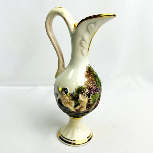 Capodimonte Vintage Porcelain Pitcher Cherub Relief Design Gold Trim 7” Italy - Picture 3 of 9